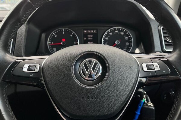 Used Volkswagen Amarok 2017 for sale - 76318663: Photo 8