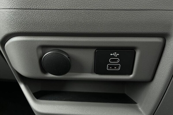 Used Ford Transit Custom 2025 for sale - 76315658: Photo 33