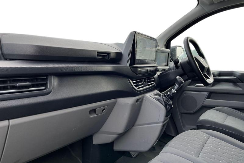 Used Ford Transit Custom 2024 for sale - 76480393: Photo 4