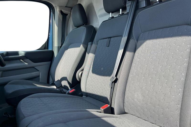 Used Ford Transit Custom 2024 for sale - 76344387: Photo 11