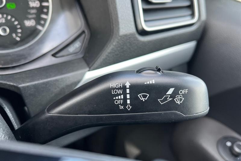 Used Volkswagen Amarok 2020 for sale - 77729501: Photo 22