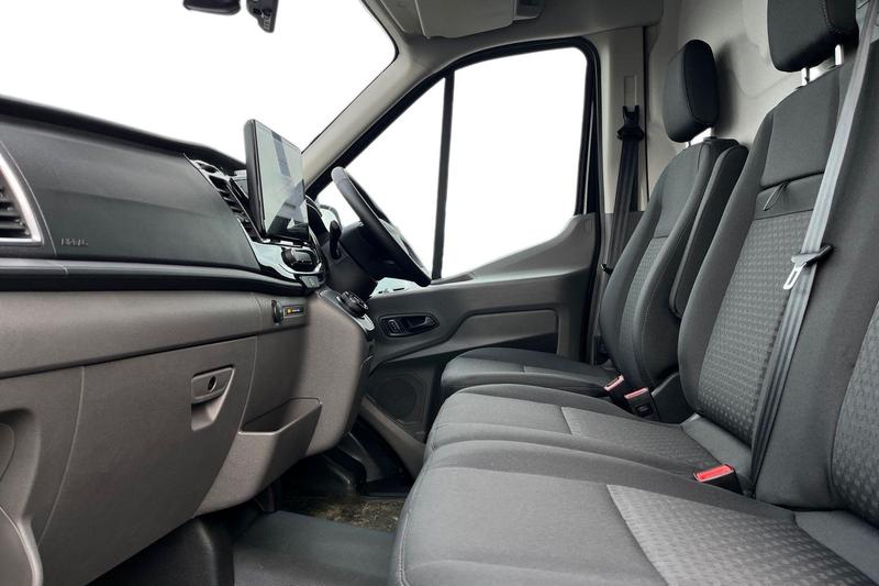 Used Ford E-Transit 2025 for sale - 76920051: Photo 10