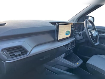 Used Ford E-Transit Courier 2025 for sale - 77211000: Photo