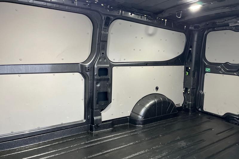 Used Ford Transit Custom 2024 for sale - 77679450: Photo 4