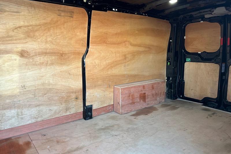 Used Ford Transit Custom for sale - 76076747: Photo 5