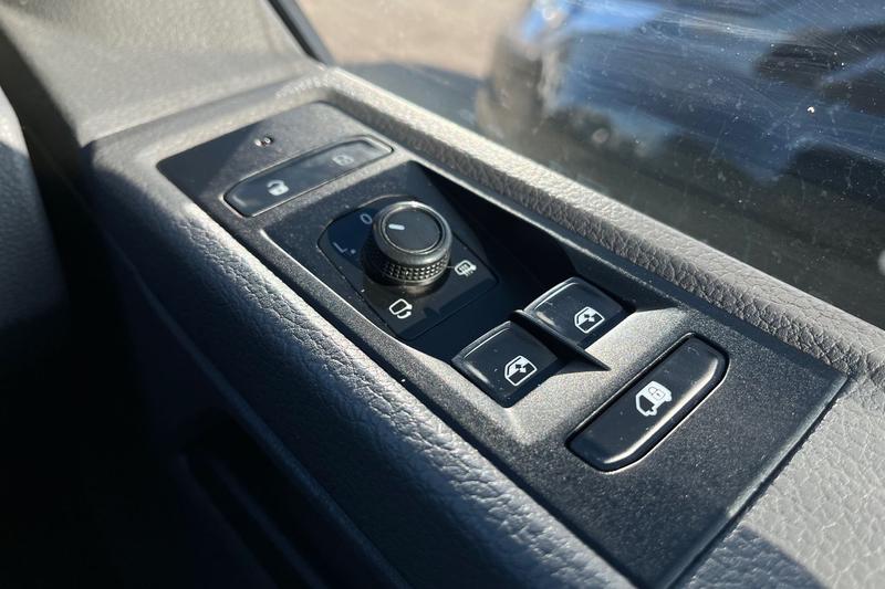 Used Volkswagen Transporter 2021 for sale - 77785402: Photo 16