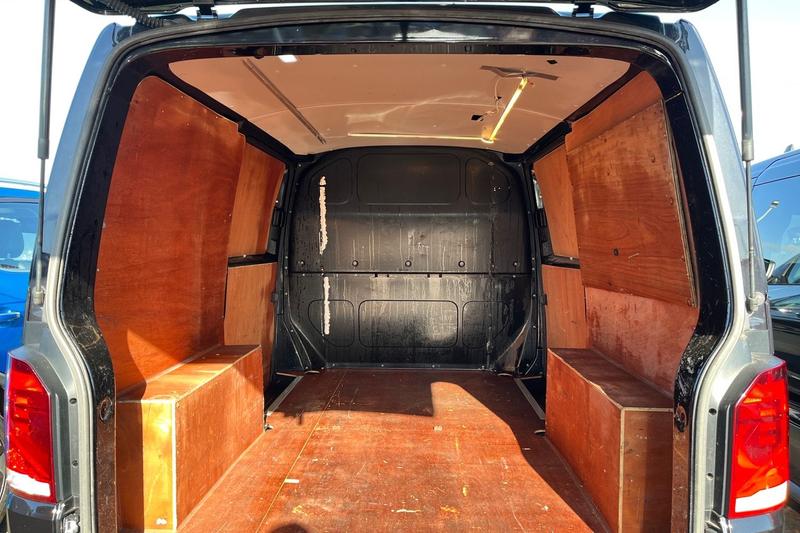 Used Volkswagen Transporter 2021 for sale - 77785402: Photo 6