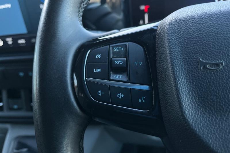 Used Ford Transit Custom 2025 for sale - 77245236: Photo 16