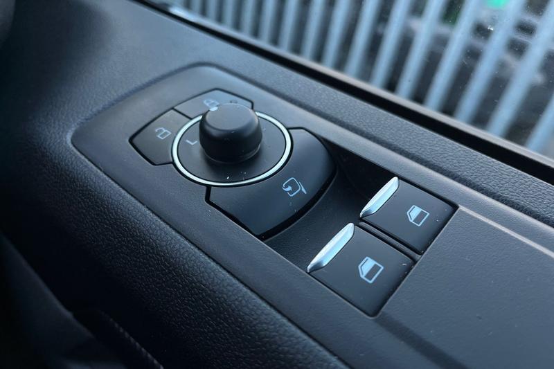 Used Ford Transit Custom 2024 for sale - 76557382: Photo 15