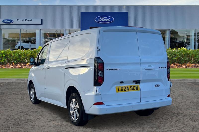 Used Ford Transit Custom 2024 for sale - 76557382: Photo 2