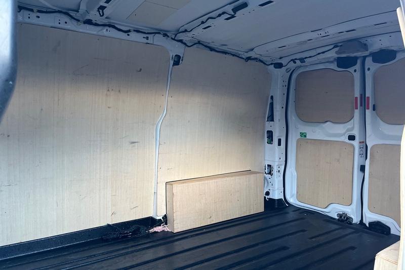 Used Ford Transit Custom 2024 for sale - 76557382: Photo 5