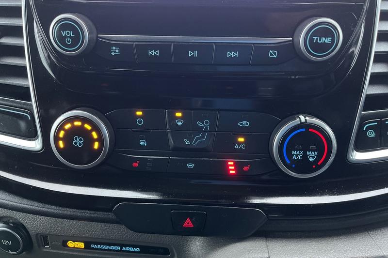 Used Ford Transit Custom 2020 for sale - 77427183: Photo 20