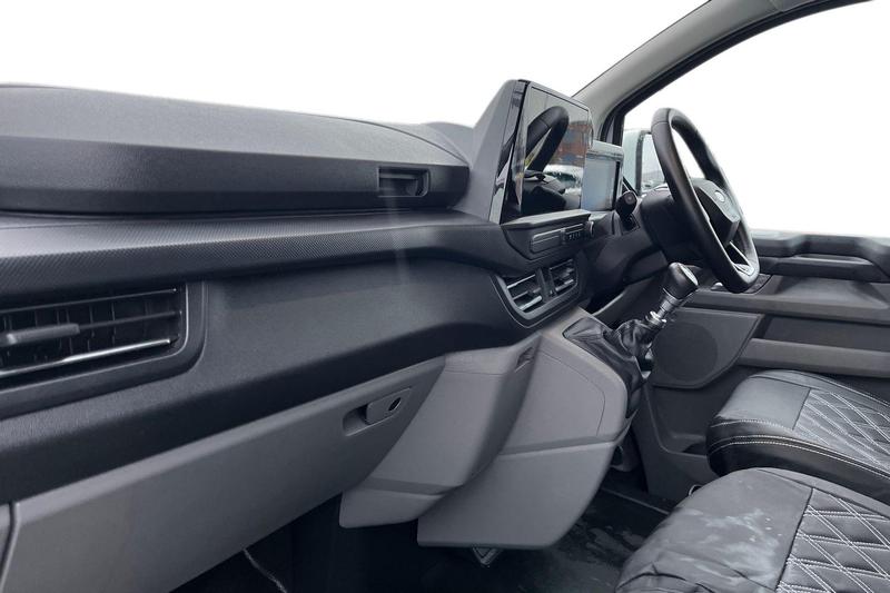 Used Ford Transit Custom 2024 for sale - 77532750: Photo 3