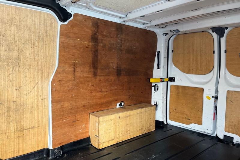 Used Ford Transit Custom 2023 for sale - 77819799: Photo 4