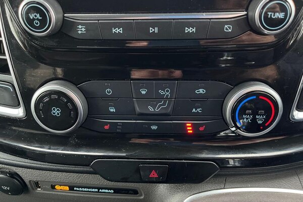 Used Ford Transit Custom 2023 for sale - 76277182: Photo 21
