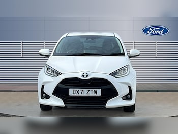 Used Toyota Yaris 2021 for sale - 77931569: Photo