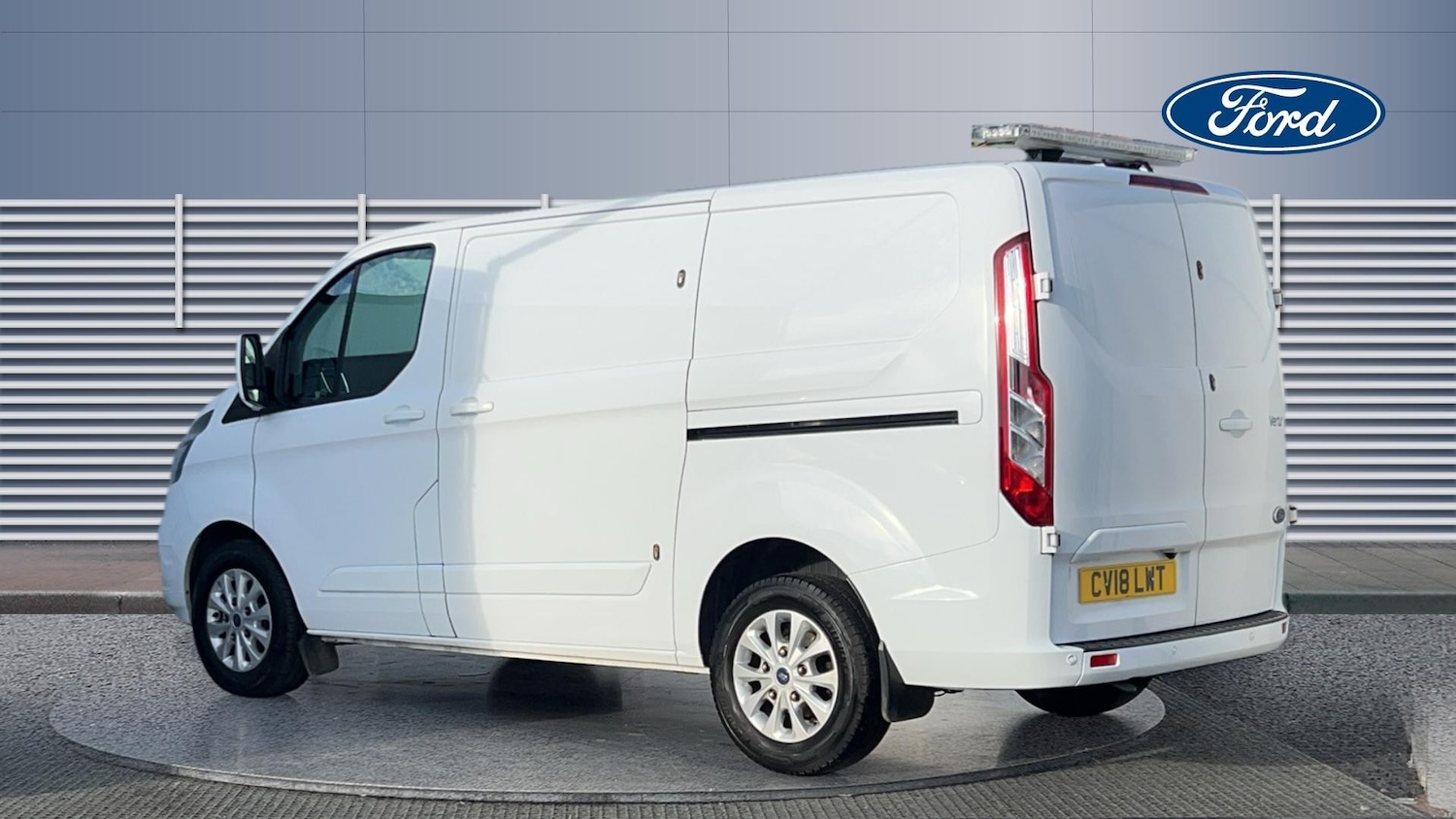 Used Ford Transit Custom 2018 for sale - 76115801: Photo 2