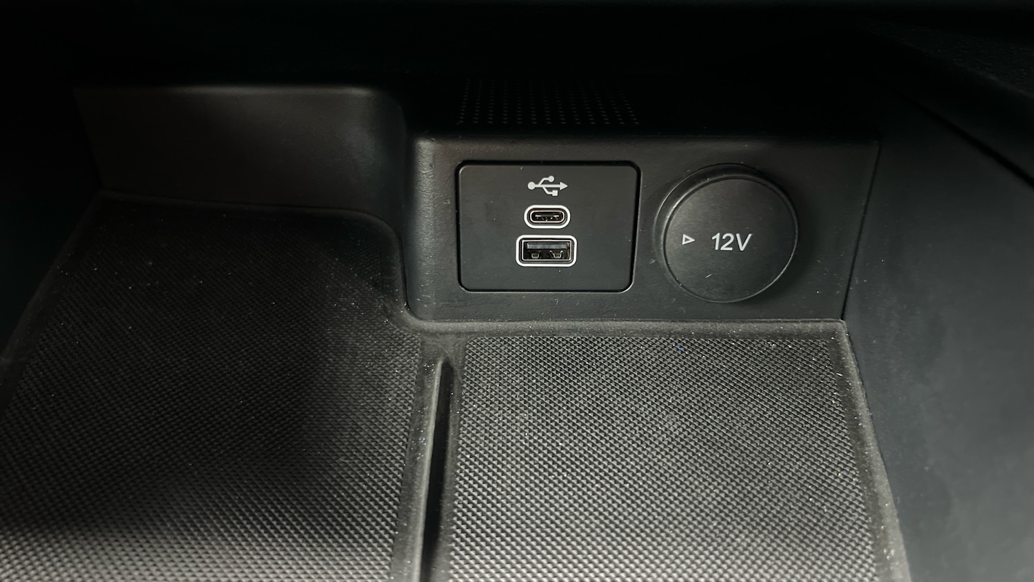 Used Ford Kuga 2023 for sale - 76466010: Photo 29