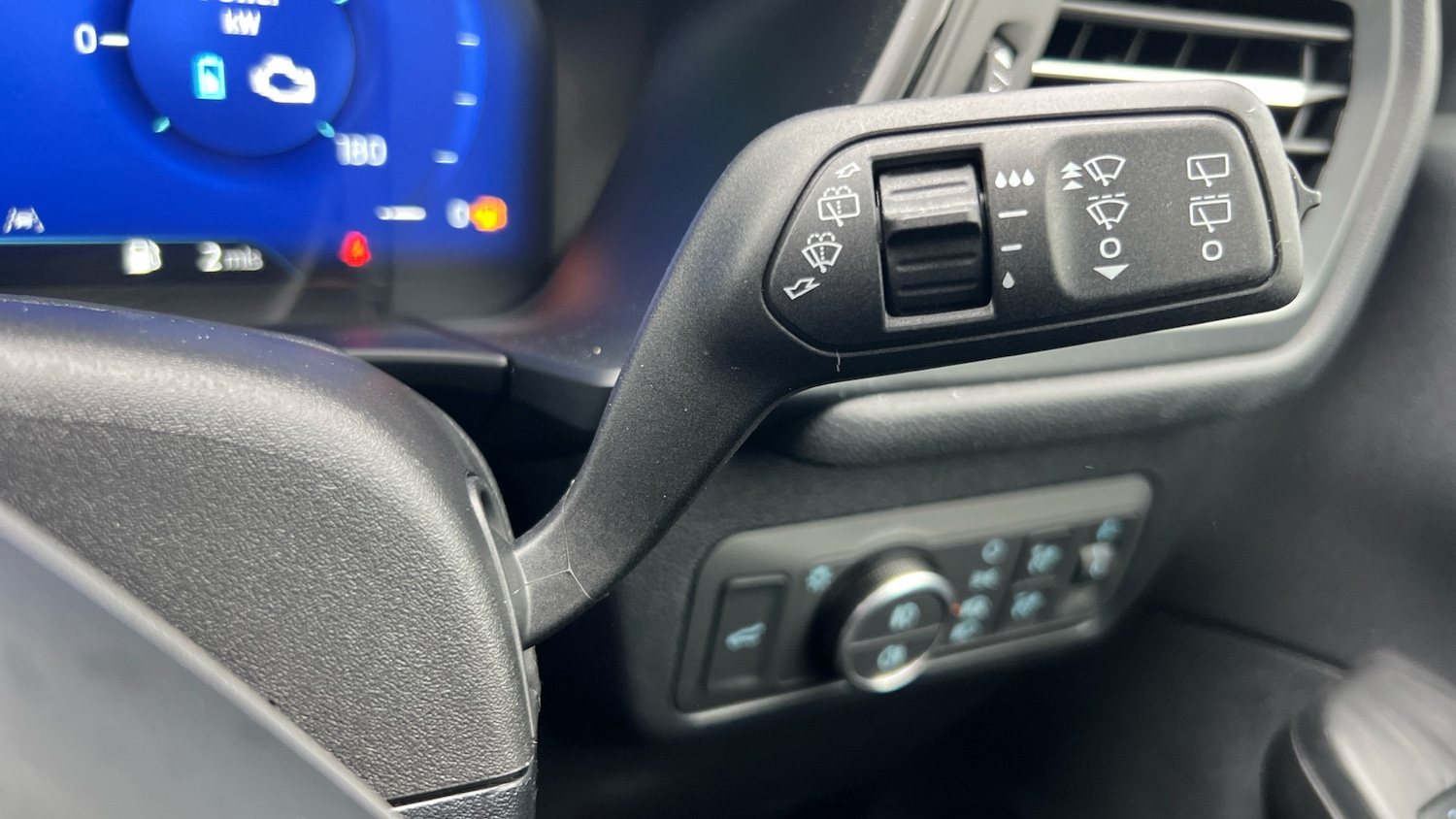 Used Ford Kuga 2023 for sale - 76466010: Photo 35