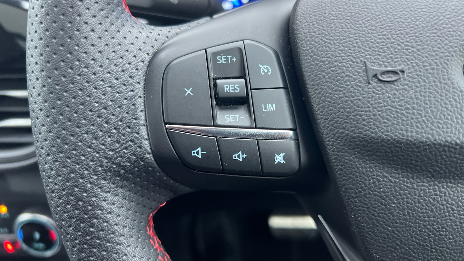 Used Ford Kuga 2023 for sale - 77545731: Photo 37