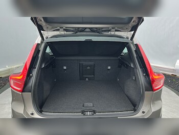 Used Volvo XC40 2021 for sale - 77195642: Photo