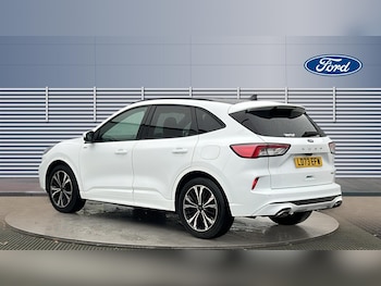 Used Ford Kuga 2023 for sale - 76969685: Photo