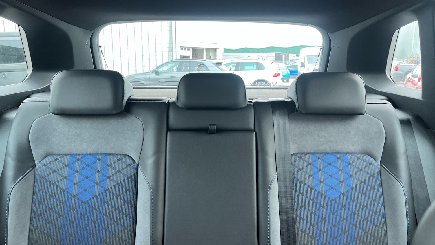 Used Volkswagen Tiguan 2023 for sale - 76808054: Photo 15