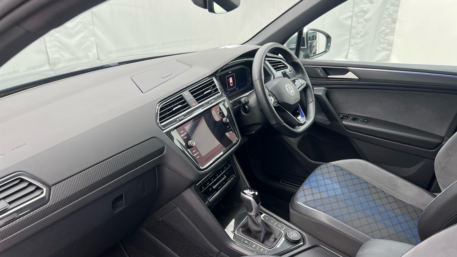 Used Volkswagen Tiguan 2023 for sale - 76808054: Photo 9