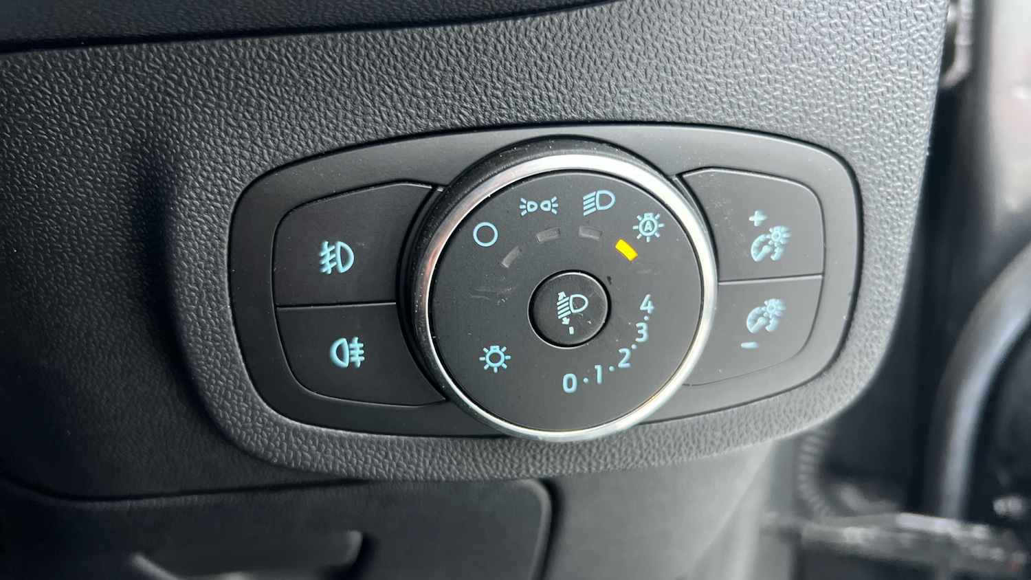 Used Ford Fiesta 2023 for sale - 77026043: Photo 36