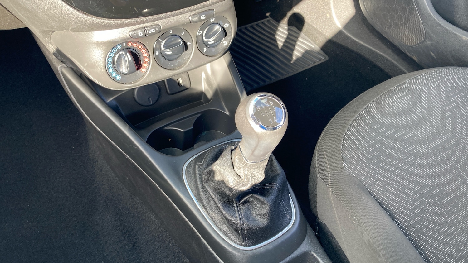 Used Vauxhall Corsa 2018 for sale - 77417359: Photo 13