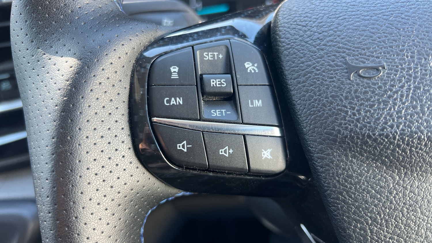 Used Ford Transit Custom 2023 for sale - 76403155: Photo 32