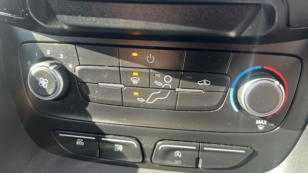 Used Ford Transit Connect 2023 for sale - 76101988: Photo 22