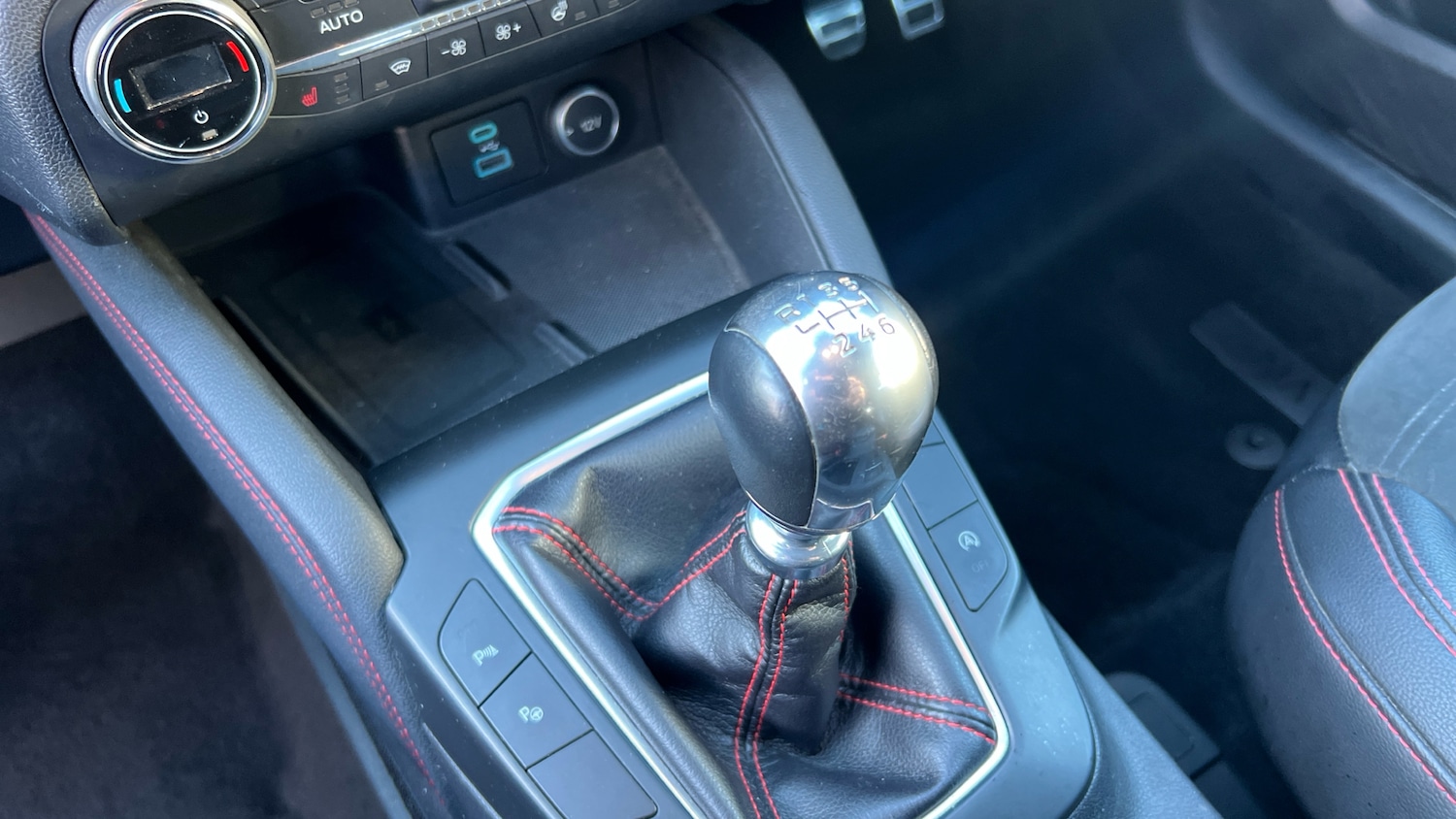 Used Ford Kuga 2020 for sale - 76737950: Photo 13