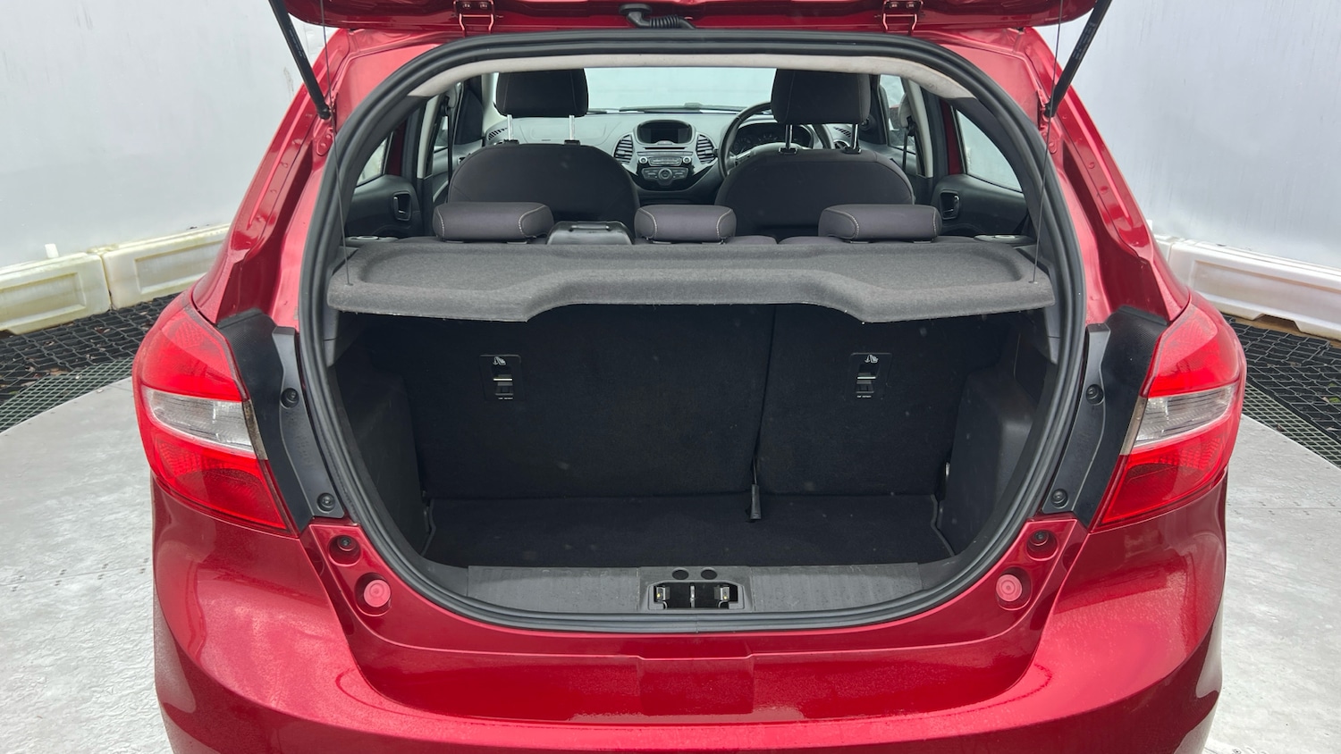 Used Ford Ka+ 2017 for sale - 77447017: Photo 4