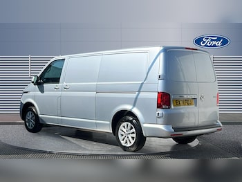 Used Volkswagen Transporter 2021 for sale - 78399988: Photo