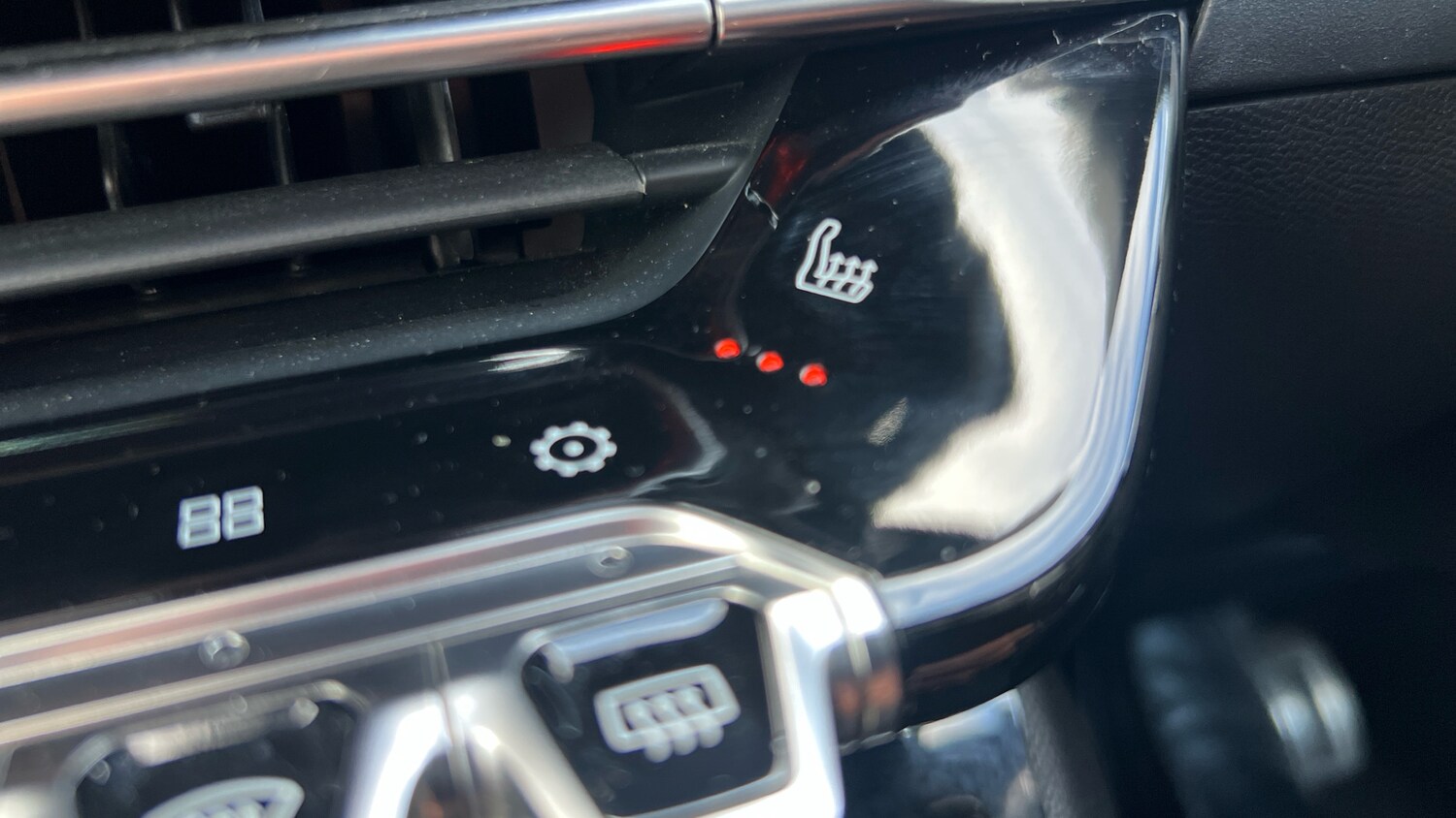 Used Peugeot 2008 2022 for sale - 76332679: Photo 28