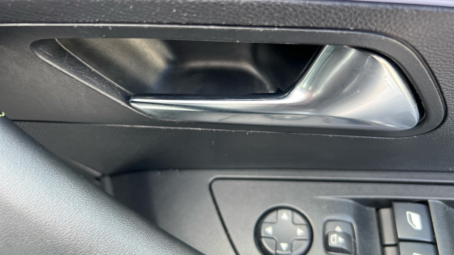 Used Peugeot 2008 2022 for sale - 76332679: Photo 41