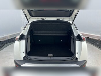 Used Peugeot 2008 2022 for sale - 76332679: Photo