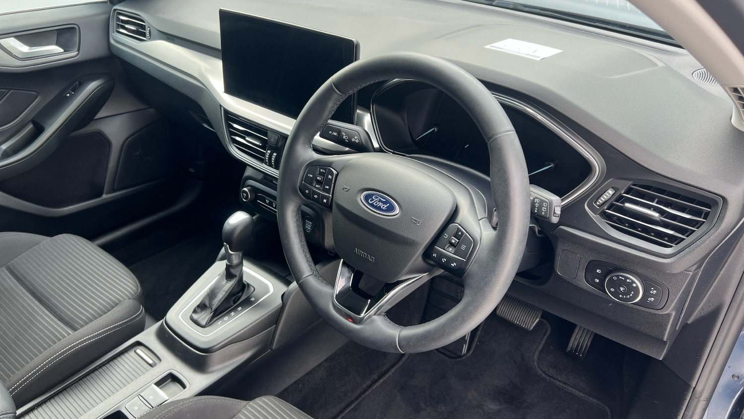 Used Ford Focus 2023 for sale - 77449468: Photo 11