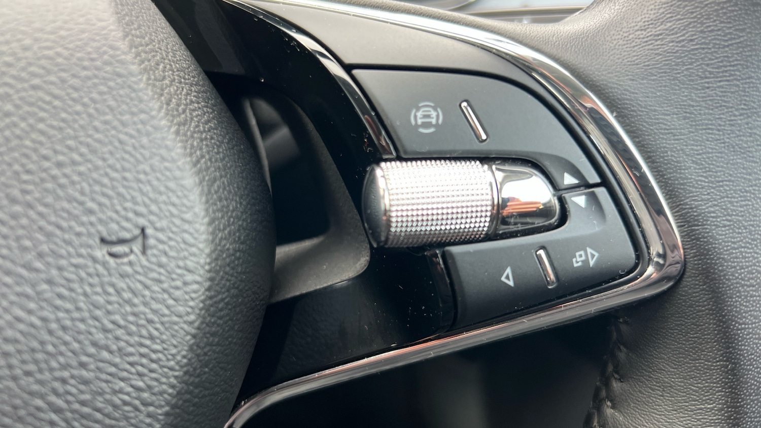 Used Skoda Superb 2023 for sale - 76493796: Photo 35