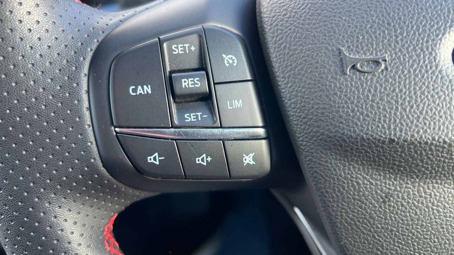 Used Ford Focus 2024 for sale - 77353560: Photo 34