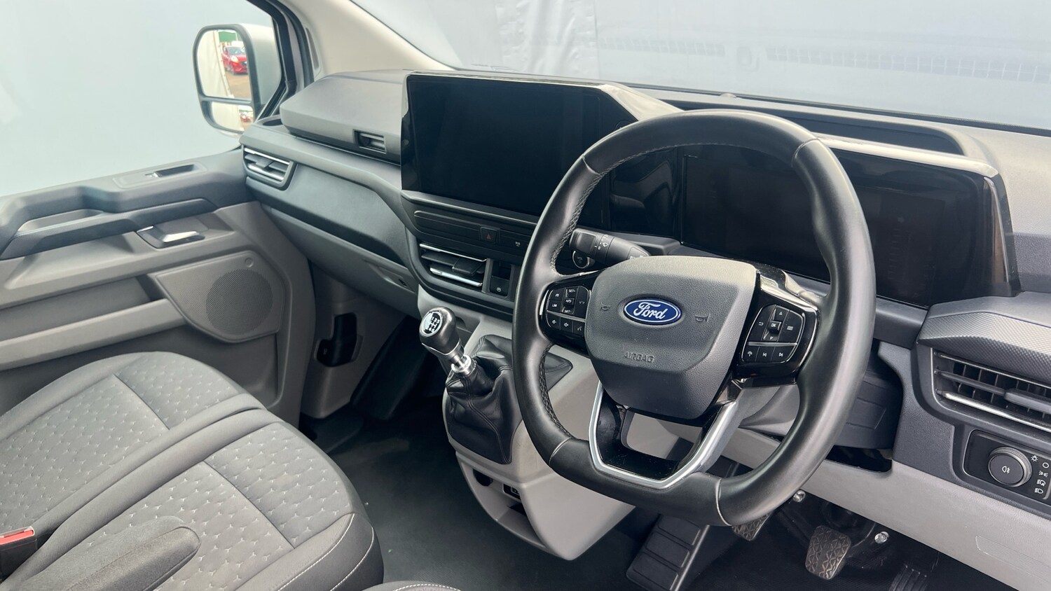 Used Ford Transit Custom 2024 for sale - 76017377: Photo 11