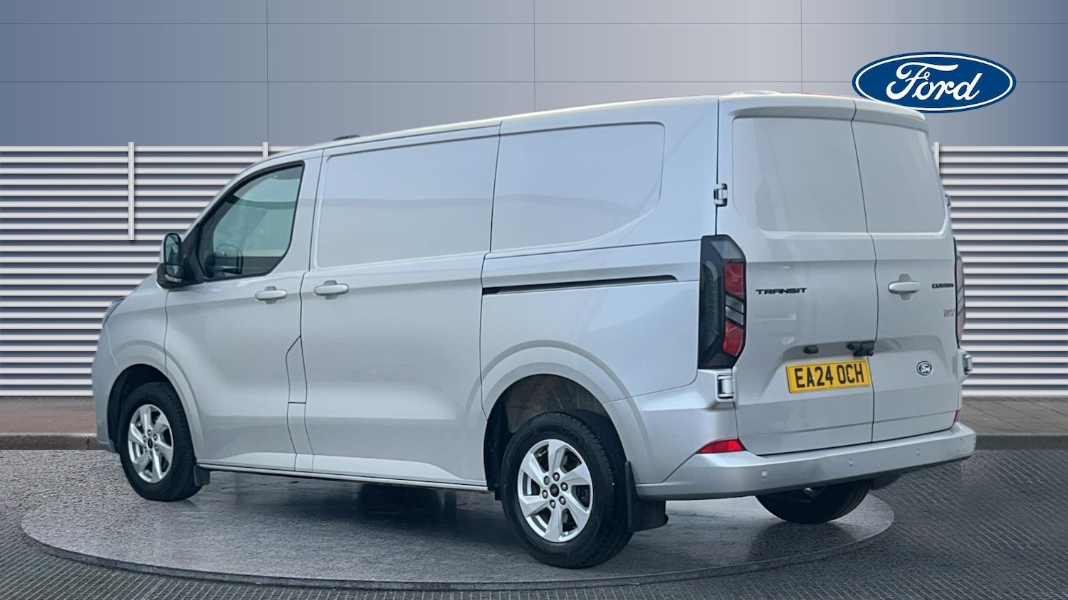 Used Ford Transit Custom 2024 for sale - 76017377: Photo 2