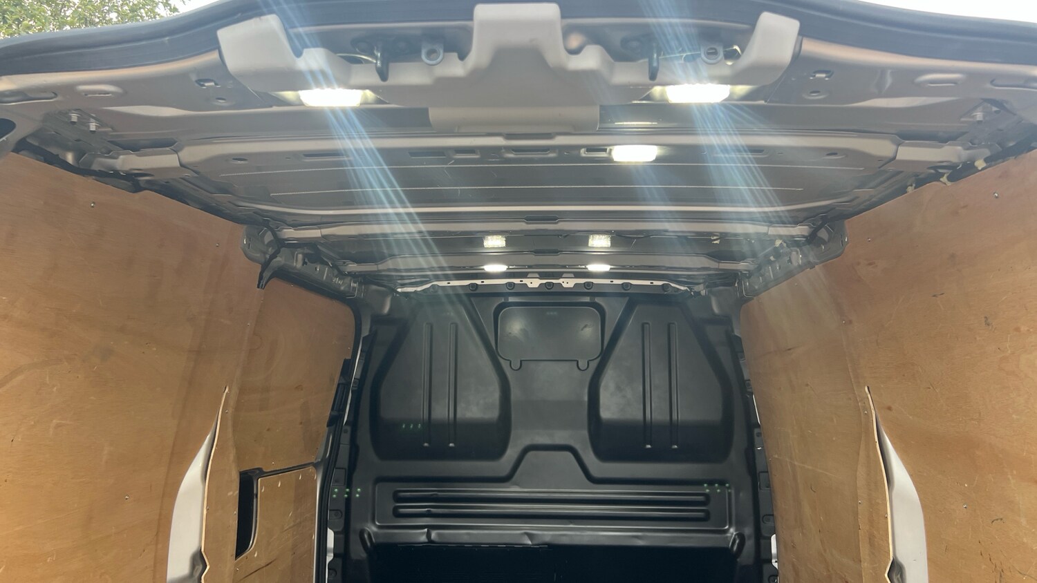 Used Ford Transit Custom 2024 for sale - 76017377: Photo 23