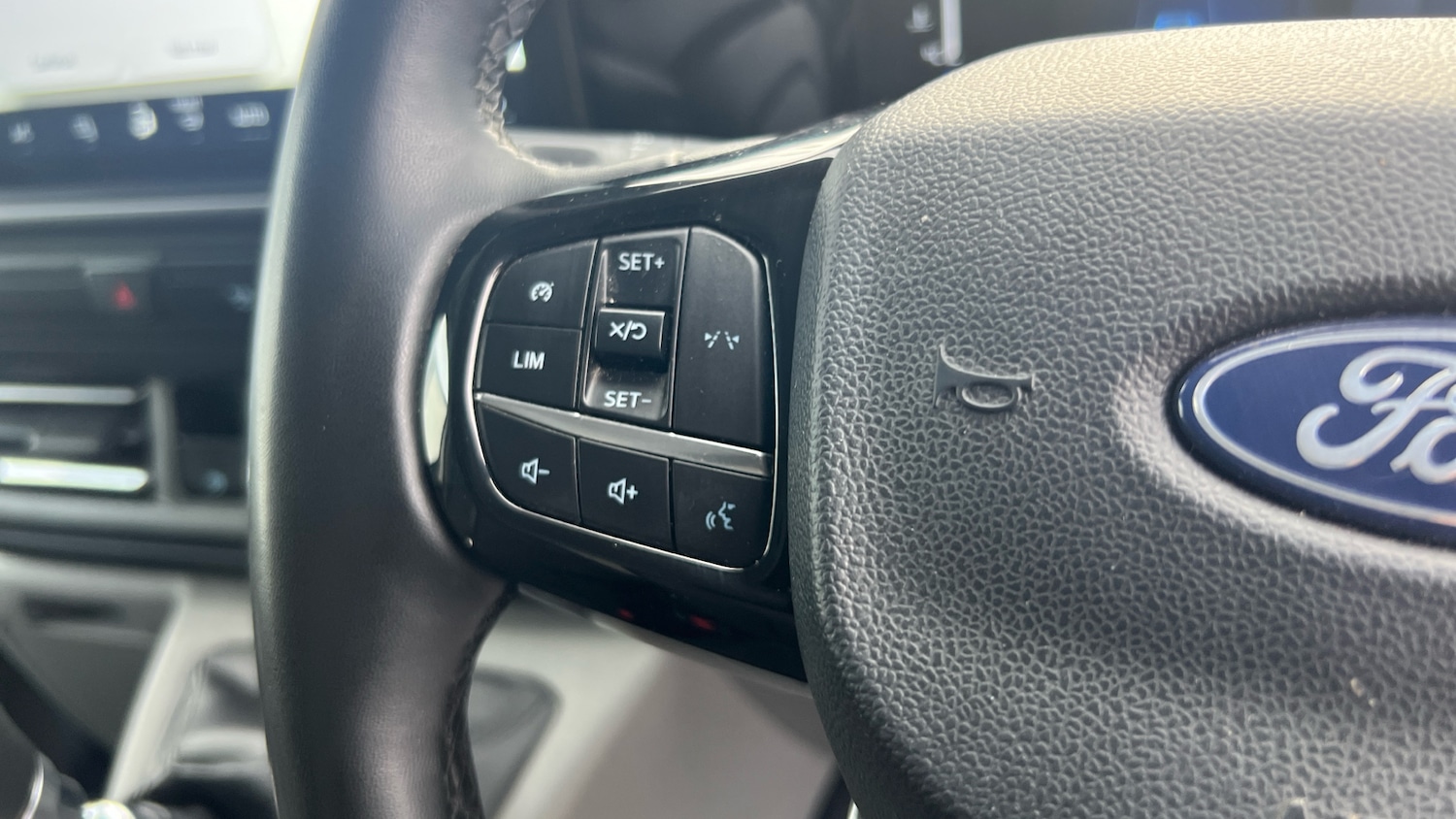 Used Ford Transit Custom 2024 for sale - 76017377: Photo 32