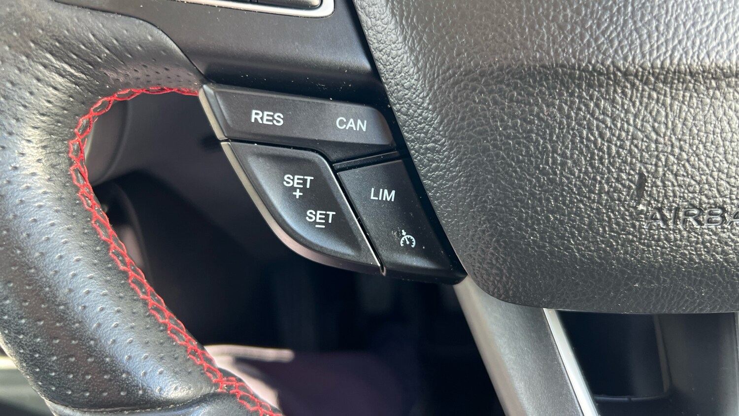 Used Ford Ecosport 2023 for sale - 77946960: Photo 32