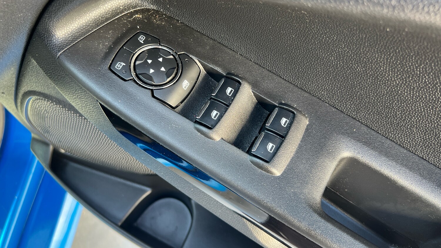 Used Ford Ecosport 2023 for sale - 77946960: Photo 38