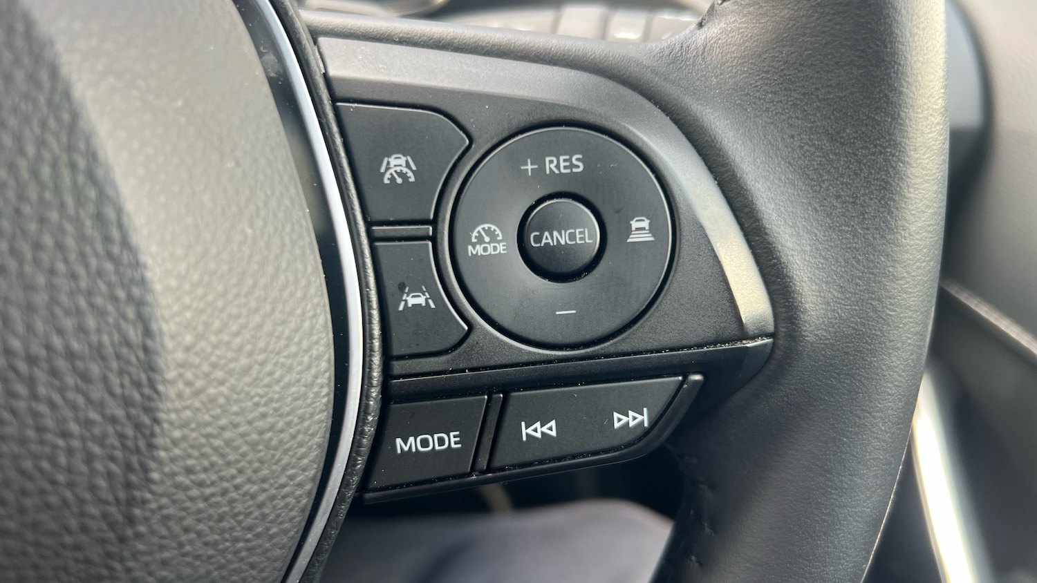Used Toyota Corolla 2023 for sale - 76082359: Photo 33