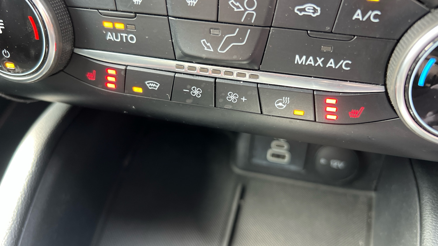 Used Ford Kuga 2023 for sale - 78152857: Photo 27