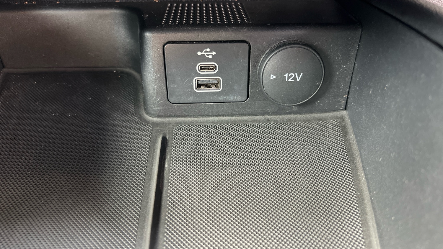 Used Ford Kuga 2023 for sale - 78152857: Photo 28